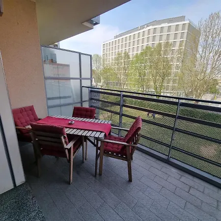Ama Intero Bicocca Zona 9 * מילאנו